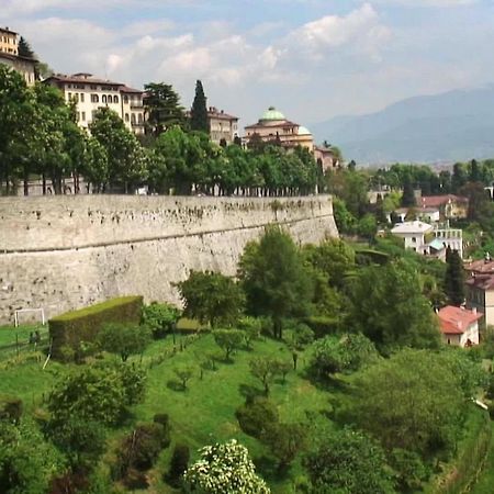 Guesthouse La Villa Zanica Kültér fotó